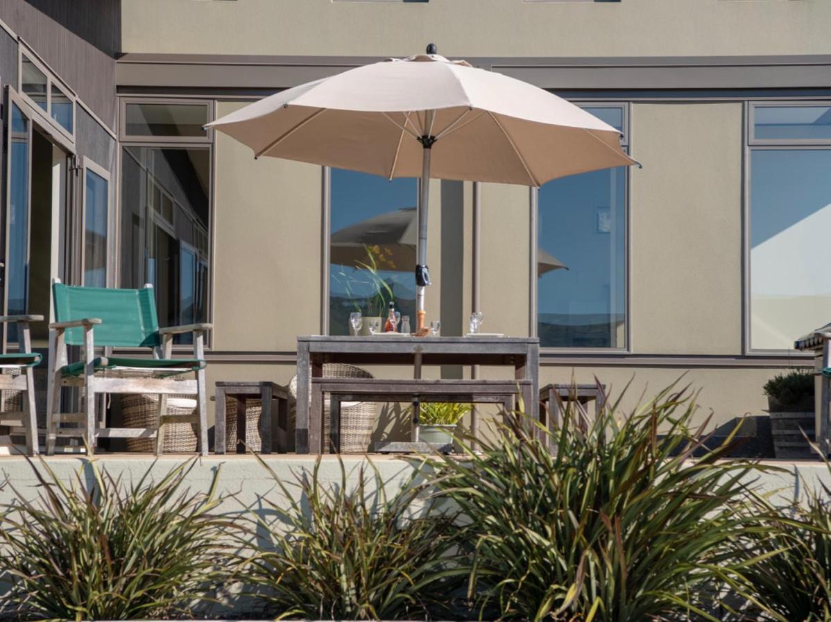 Kotare Point Paradise - Akaroa Holiday Home 외부 사진